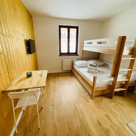 Včelí Mirda Pirda