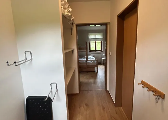Apartman Vceli Mirda Pirda