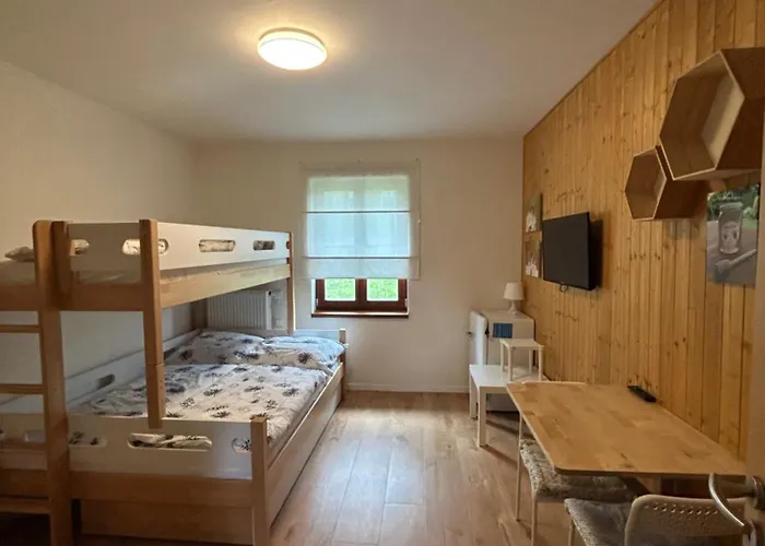 Vceli Mirda Pirda Apartman